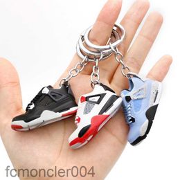 Styles Designer Mini Basketball Shoes Keychains Stereoscopic Sneakers Key Chain Car Backpack Pendants WAPV