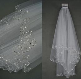 15 Metres TwoLayers Sequins Beaded Edge Cheap Bridal Veils With Comb White Ivory Soft Tulle Veil For Wedding Party8484699