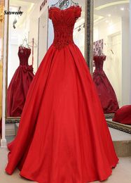 Red Vintage Puffy Ballkleider Vneck Perlen Bow Saudi Arabische Abschlussballkleider Applikationen Schnüren formaler Partykleid Robe de Soiree9972419