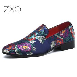 Boots Hot Sale Embroidered Loafers Men Smoking Slippers Male Wedding and Party Dress Shoes Size 3848 Free Shipping