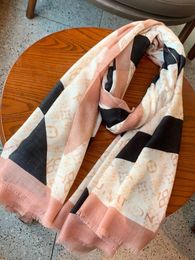 2024Brand Designer Scarf New Clover Scarf Print Paired with Classic Scarf Classic Monogram Pattern Scarf Soft Silk Smooth Scarf Top grade Cashmere Scarf100X200