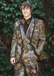 2018 Realtree Camo Wedding Tuxedos Farm Wedding Camouflage Suit Custom Made Slim Fit Mens Blazers Fashion Groom WearJacketPant1685490