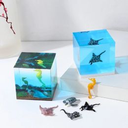 Seahorse Fish Model Resin Filled Model Epoxy Resin Mould 3D Miniature Landscape Accessories for Craft Diy Jewellery Making