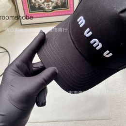 Designer caps Baseball Cap Family Letter Embroidery Label Twill Fabric Commuting Classic Comfortable Couple Casual Baseball Hat mui hat L1UR