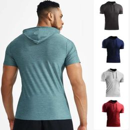 2024 lululemenI Yoga Men Suit High Neck Hooded Quick-dry Breathable Running Gym Muscle Training Top Slim Fit Basketball T-shirt Soft and Suitable Casual Short jg668