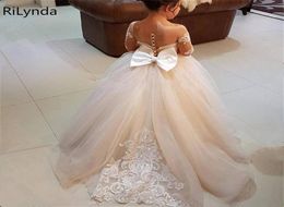 Vintage Flower Girl Dresses For Weddings Blush Pink Custom Made Princess Tutu Sequined Appliqued Lace Bow Kids First Communion G6380483