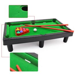 77HC Mini Pool Table Tabletop Desktop Billiards Snooker Game with 2 Sticks Balls Home Office Desk Stress Relief Games 240408