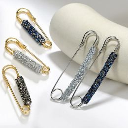 Crystal Brooch Pins Waistband Pin For Women Korean Elegant Brooches Jeans Pants Waist Tighting Buckle Clip Coat Anti Fall Pins