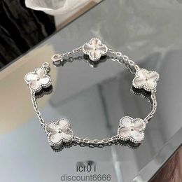 Four Leaf Clover Bracelet Natural Shell Gemstone Gold Plated 18k Designer for Woman T0p Quality Official Reproductions Fashion Brand Designer Premium Gifts 0011