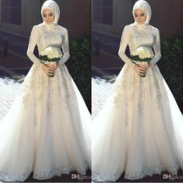 2024 Muslim Wedding Dresses Lace Appliqued with Hijab Long Sleeves Bridal Gowns Plus Size A-Line Wedding Dress