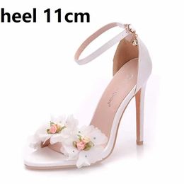 Dress Shoes Crystal Queen Women Sandals White Flower Fine Bridal Pumps Wedding Peep Toes Buckle Strap Thin Sexy High Heels Slender H240409 9X77