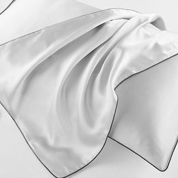 Mulberry Silk Pillowcase Breathable Silk Pillow Cases with Envelope-Type Opening Soft Single-Sided Silk Decorations for Home