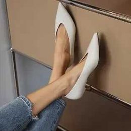 Dress Shoes for Women Fashion Slip-on Womens Low Heels Female Solid Colour Sexy Pointed Toe Sandals Ladies Vintage Casual H240409 A4YJ