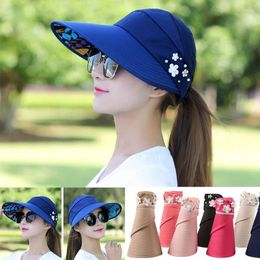 Berets Fashion Womens Ladies Summer Vacation Wide Brim Foldable Sun Hat Anti-UV Beach Visor Caps Casual Hats