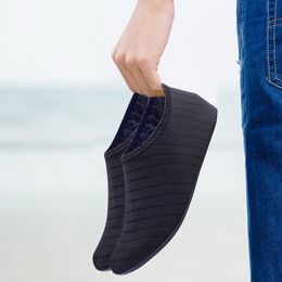 Unisex Water Shoes Swimming Diving Socks Summer Beach Sandal Flat Shoe Seaside Non-Slip Sneaker Socks Slipper for Men Women