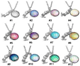 2019 Mermaid Pendant Necklaces Round Resin Bling Fish scales charm Link chains For women Fashion Jewelry Gift Bulk9060073