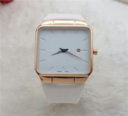 2020 Selling foreign trade with calendar men039s luxury quartz watch fashion casual sports wristband 1291585