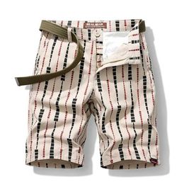 Men's Shorts 2024 Summer New Product Shorts for Mens Fashion Street Loose Straight Casual Full Matching Print Cutting Beach Pants J240409