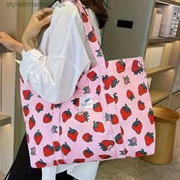 Other Bags Clutch Bags Strawberry Print Tote Bag Large Capacity Shoulder Bag Womens Sweet Handbag Shopping Bag