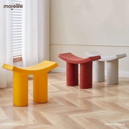 Nordic Curved Shoe Changing Stools Household Living Room Modern Light Luxury Plastic Small Stool Low Bench Sillas Furniture