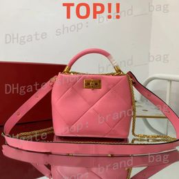 10A Original quality lady handbag Luxurious designer bags Sheepskin shoulder bag fashion crossbody bag tote bagss 21cm woman purse With box H001 FedEx sending