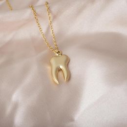 Pendant Necklaces Tangula Personality Tooth Shaped Necklace For Women Men Fashion Stainless Steel Jewellery Dentist Gifts