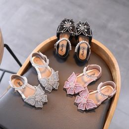 Sneakers New Summer Girls Sandals Fashion Sequins Rhinestone Bow Girls Princess Shoes Baby Girl Shoes Flat Heel Sandals Size 2135