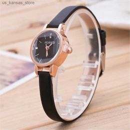 Wristwatches Fashion es Ladies Minimalist Fine Leather Strap Vintage Wrist es For Woman Travel Souvenir Birthday Gifts240409