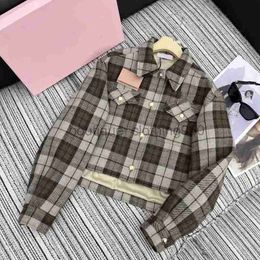 Designer Women's Jackets Coats 24 Early Spring New Western Style Plaid Flip Collar Single breasted Front Short Back Long Shirt Style Short Coat Luxury woman clothing