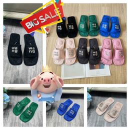 2024 New Style Designer Slippers Sandals Top Quality Luxury Womens Velvet material rhinestone Velcro tape party Soft Platform GAI