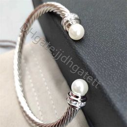 Woman designer bracelet Silver Twisted Cuff Bangle Women Fashion Men Bracelets Charm hook 5MM Wire Designer Cable Jewellery Exquisite Simple Hoop Accessories IE4A