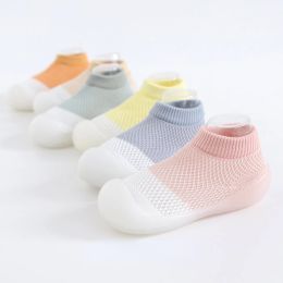 Breathable in Summer Baby Walking Shoes for Infant Toddler Shoes Girls Boys Indoor Shoes Soft Bottom Non-slip Baby First Walker