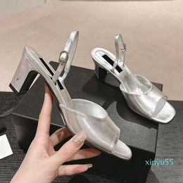 2024 Dress Shoe Adjustable Buckle Ankle Wedding Shoe Silver Casual Shoe For Party