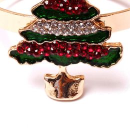 6Pcs/Set Creative Christmas Tree Shape Napkin Ring Festive Touch Beautiful Alloy Napkin Holder Clip Towel Buckle Table Decoratio