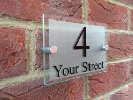 Customise MODERN DOOR NUMBER / ADDRESS PLAQUE GLASS ACRYLIC OUTDOOR HOUSE SIGN