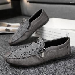 Casual Shoes Men's Fashion Zippered Leather Luxury Soft Soled Driving Designer Loafers Men Half Slippers