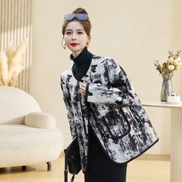 Printed Women's Short 2023 New Winter Temperament Slimming Collarless Design Feeling Down Jacket