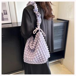 Evening Bags Korean Fashion Nylon Shoulder Womens Hobo Shopper Bag Quilted Pleated Design Cloud Crossbody Large Capacity Tote