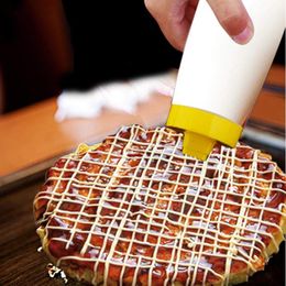 WALFOS 4-Hole Plastic Salad Dressing Squeeze Bottle Condiment Dispenser Ketchup Mustard Kitchen Accessories