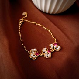 French Style Personalised Hollowed Out Flower Pearl Light Elegant Temperament, High-end Feel Bracelet, Internet Famous and Versatile New Handmade Jewellery