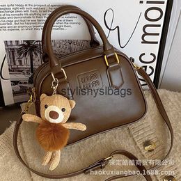 Shoulder Bags Stuff Sacks Handheld bag for women 2023 new autumn and winter fashion high-end pillow niche simple versatile crossbody H240410