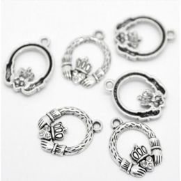 Whole- 100pcs Antique Silver Tone Rhinestone Claddagh Ring Charm Pendants 25x18mm Jewelry Findings making DIY Whole J0506342P