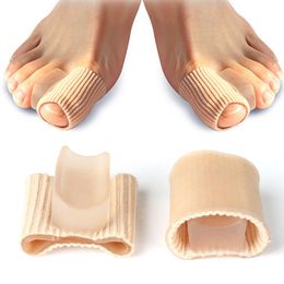 Toe Separator Corrector Hallux Valgus Straightener Orthodontic Toe Braces Silicone Toe Foot Cover Care Tool 2020 New