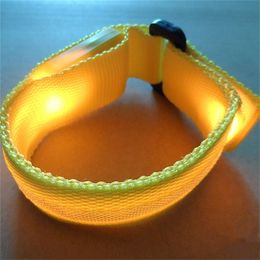 China factory new design 300pcs/lot LED glowing flashing bracelet