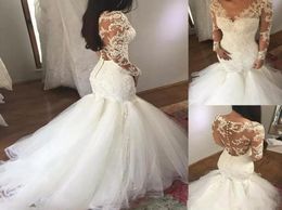 2019 Vintage Sheer Mermaid Bridal Gowns Wedding Dresses Deep V Neck Long Illusion Sleeve Button Back Lace Appliques Wedding Dress2870026