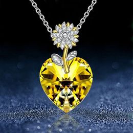 Chinese Style Yellow Crystal Heart Shaped Pendant Necklace for Children Halloween Party