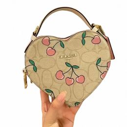 10a Luxury designer sacoche Heart-shaped Bag Classic Women's Tote Sling White Handle Clutch Men's crossbody bag Leather purse and tote shoulder bag