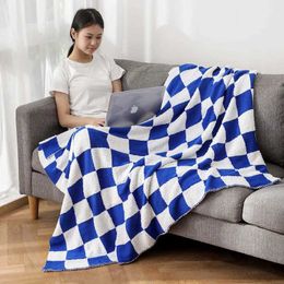Blankets Nordic Throw Blankets for Sofa Fluffy Plaid Warm Winter Travel TV Nap Knitted Fleece Blanket Air Condition Blankets Bed Decor