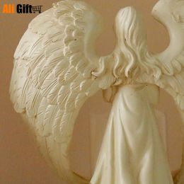 Resin Angel Candle Holder, Nordic Style Electronic Candlestick for Living Room Bedroom TV Cabinet Atmosphere Decor