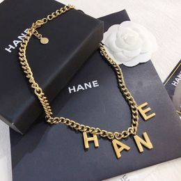 2022 Fashionable 18K Gold Plated Stainless Steel Necklaces Choker Letter Pendant Statement Fashion Womens Necklace Wedding Jewelry313N